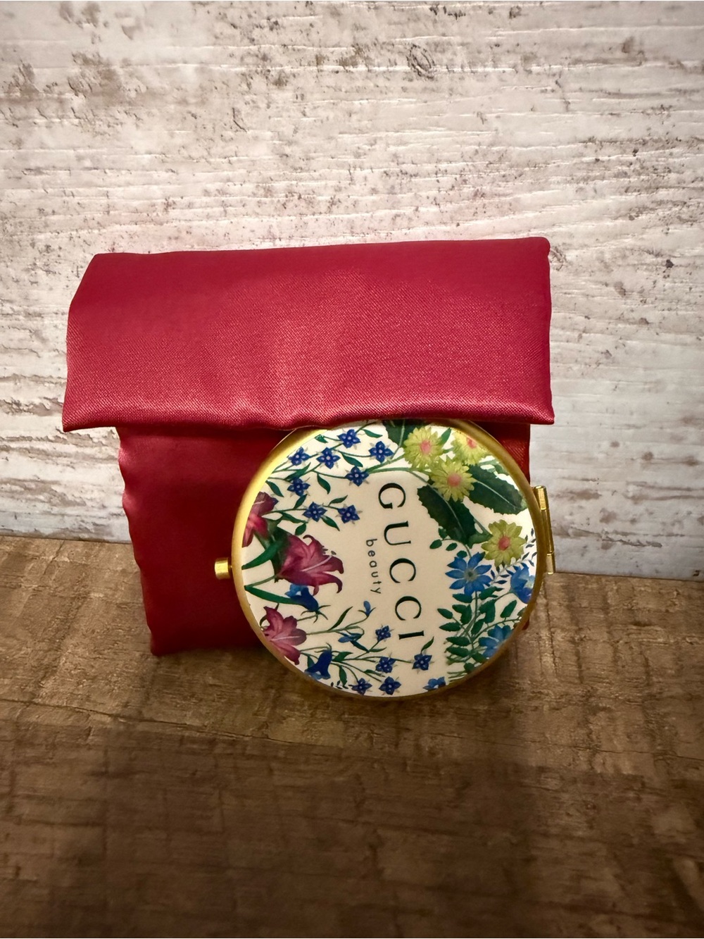Authentic GUCCI beauty Mirror floral vintage clock - Picture 3 of 3